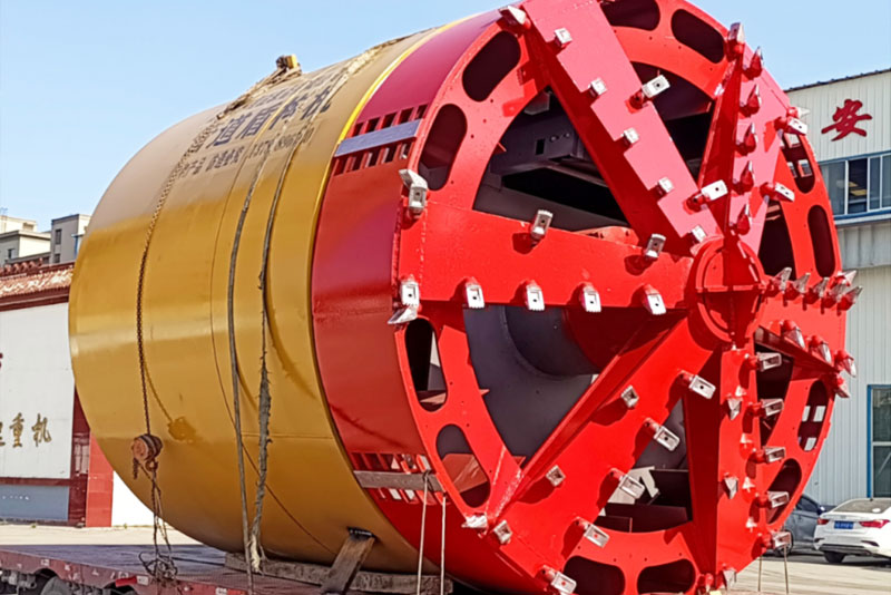 元盾集团-----盾构机、顶管机研究生产基地