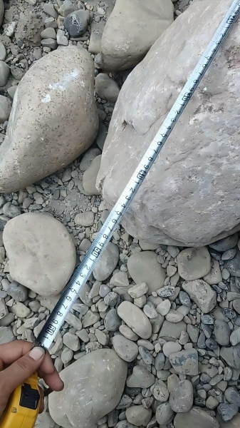 攻克戈壁极限地层-------------- 元盾集团直径1米管道盾构机在新疆奎屯实现重大技术突破  
